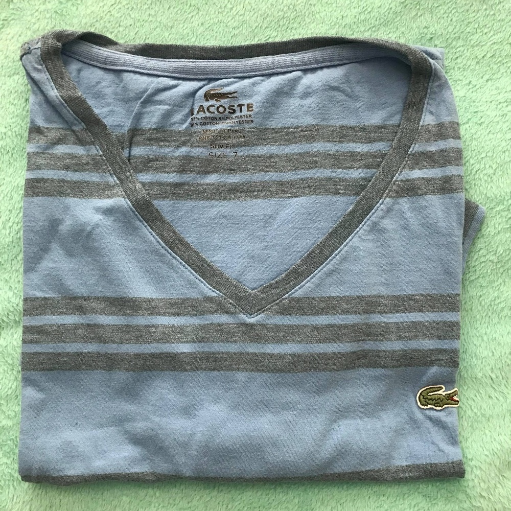 MEN'S Lacoste V-Neck Size 7 US size mens XL